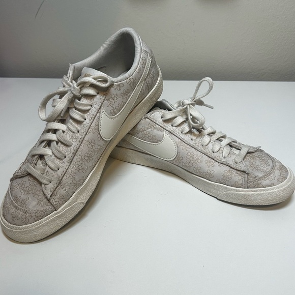 Nike Blazer Low 77 Sail‎ Sesame Embroidered - Picture 1 of 8
